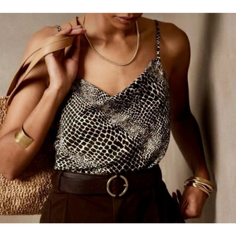 Banana Republic Silky Tank Black and White Animal Print Size Large